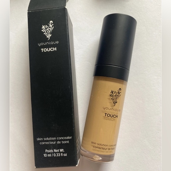 Younique Touch Skin Solution Concealer - LINEN - Picture 1 of 2